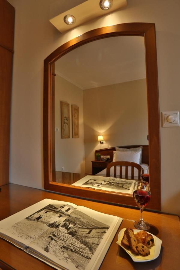 Xenios Dias Boutique Hotel Litochoro Exteriör bild